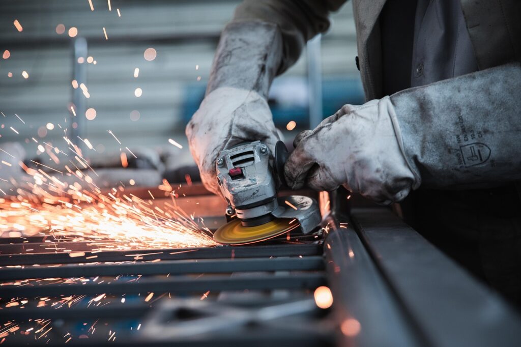 Cresce l'industria italiana: ecco i settori emergenti